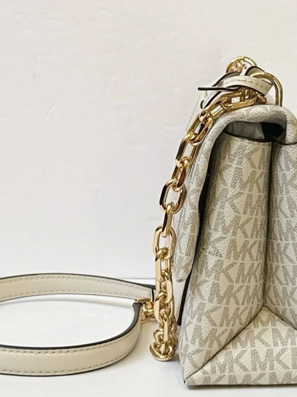 NWT Michael Kors Cream MK Logo Chain Medium Crossbody Bag - Picture 5 of 17